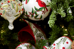 Yuletide-Gardens-detail-3